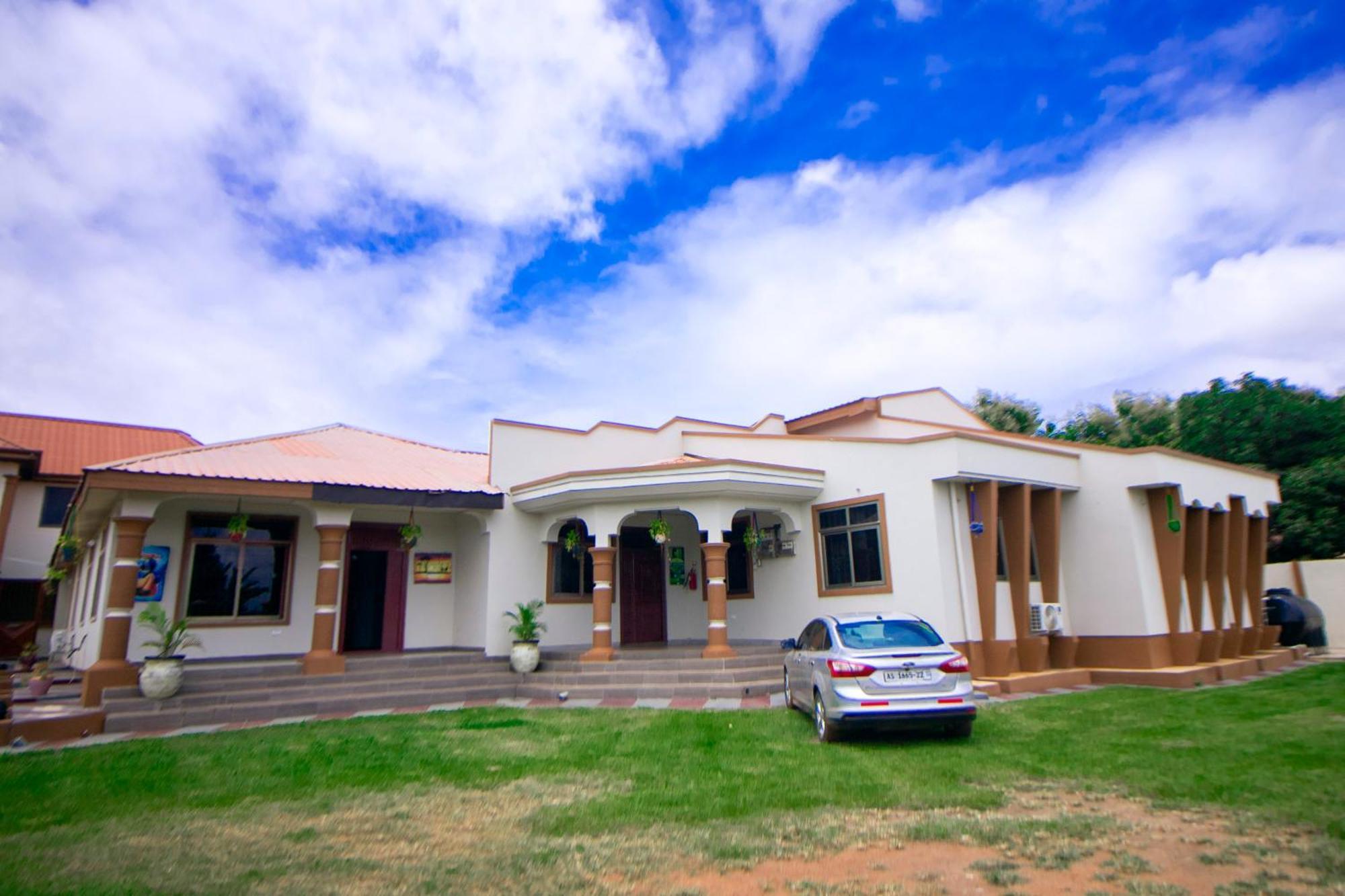 Indigo Cottage And Apartment Kumasi Zewnętrze zdjęcie