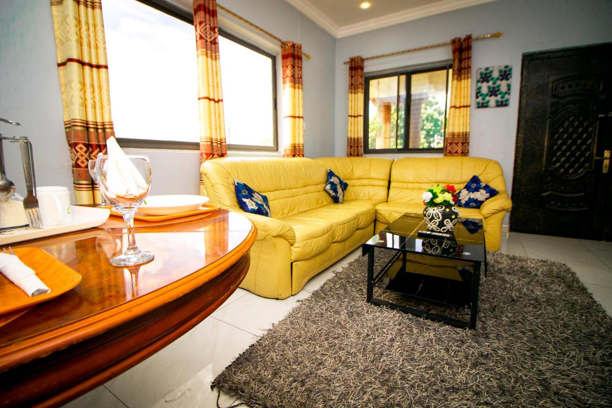Indigo Cottage And Apartment Kumasi Zewnętrze zdjęcie