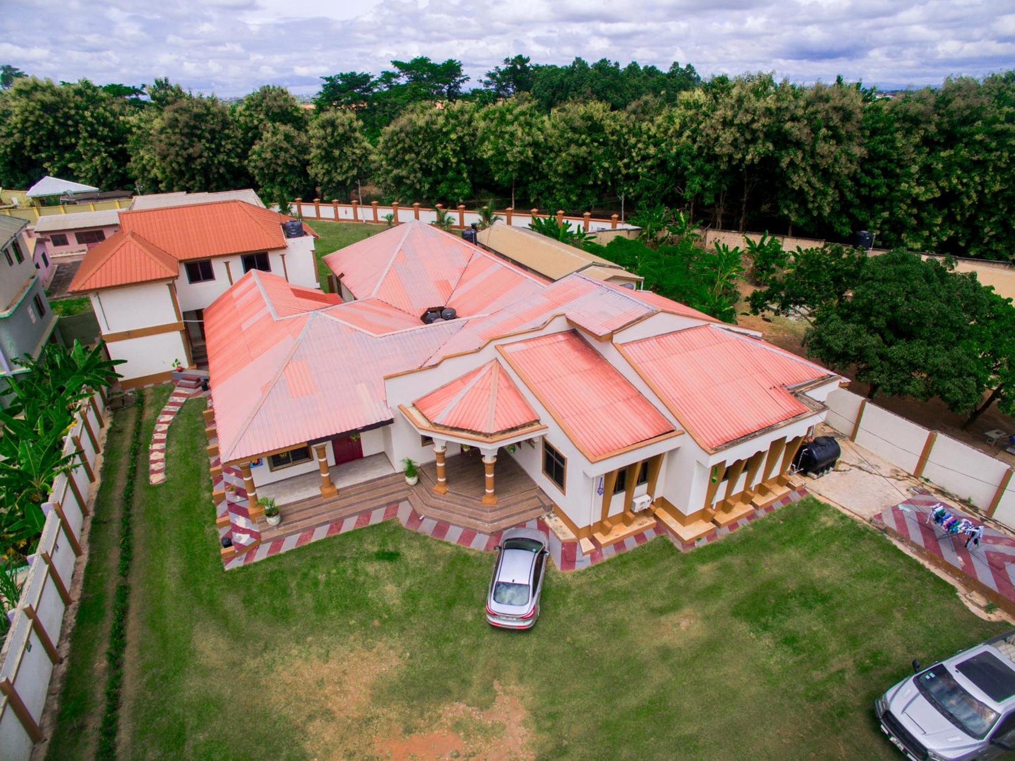 Indigo Cottage And Apartment Kumasi Zewnętrze zdjęcie